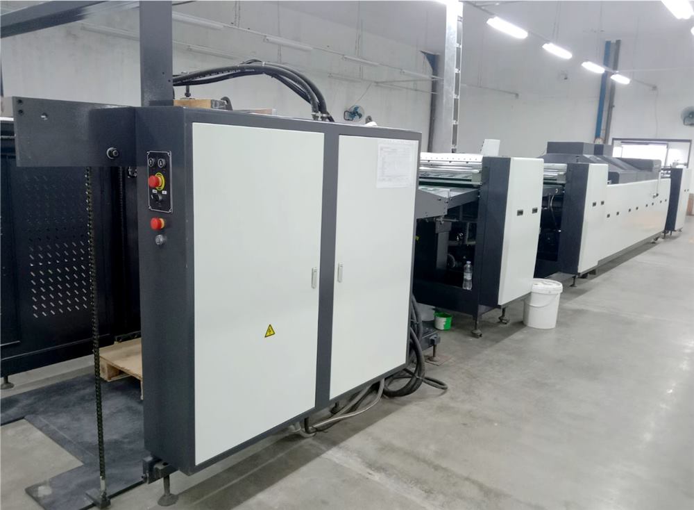Mesin Laminasi